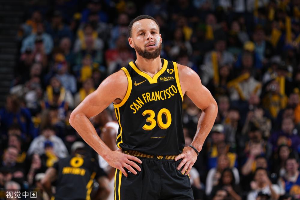 吼队向来以 吼队向来以